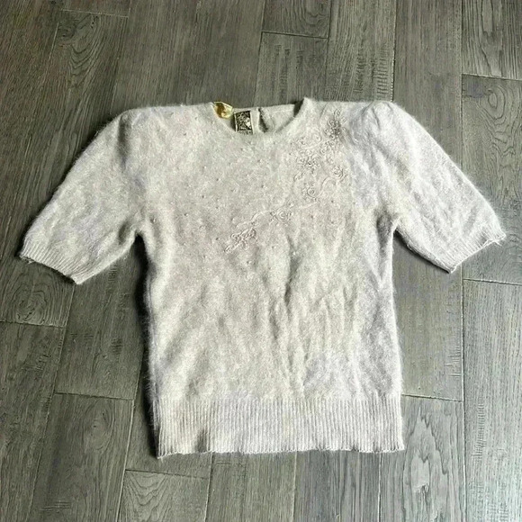 🔥ALISON H.🔥 | Vintage light pink angora rabbit hair short sleeve  sweater - Picture 1 of 12